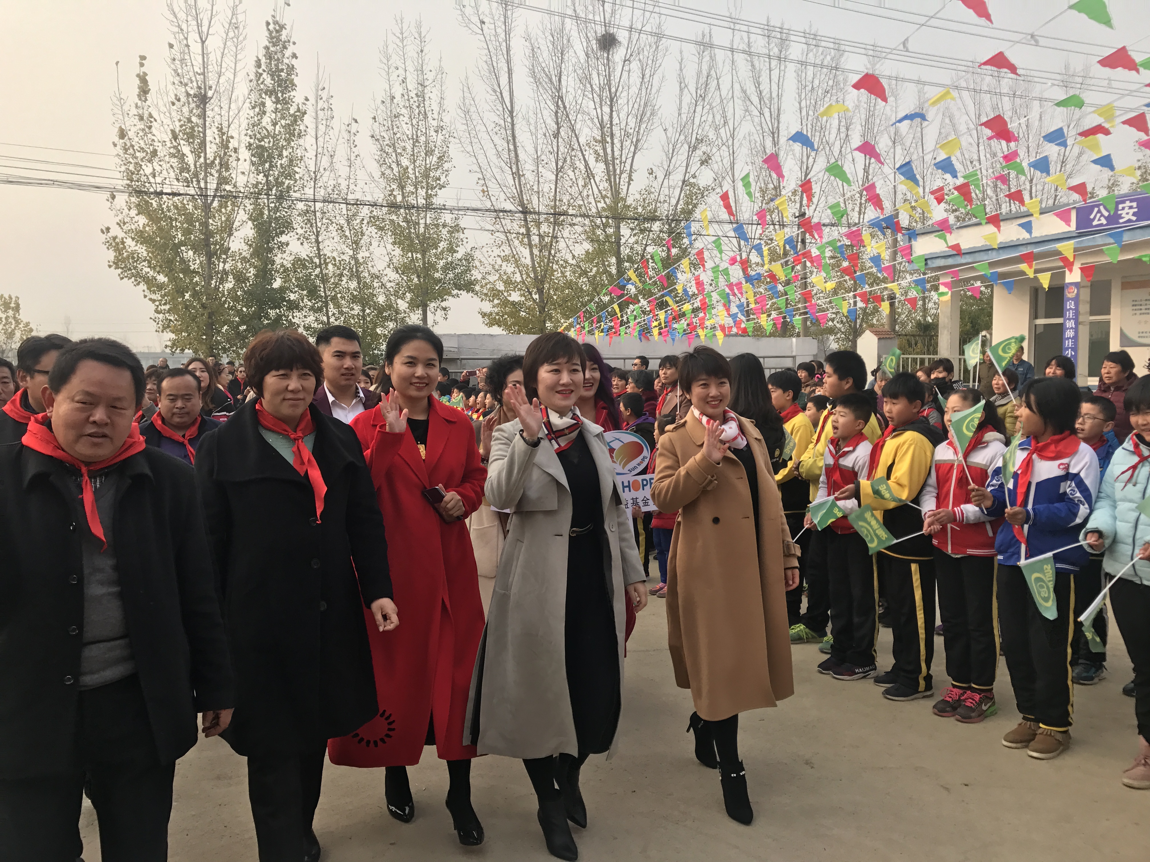 第183所 泰安市岱岳区良庄镇多宝在线平台（中国）官网李娜小学