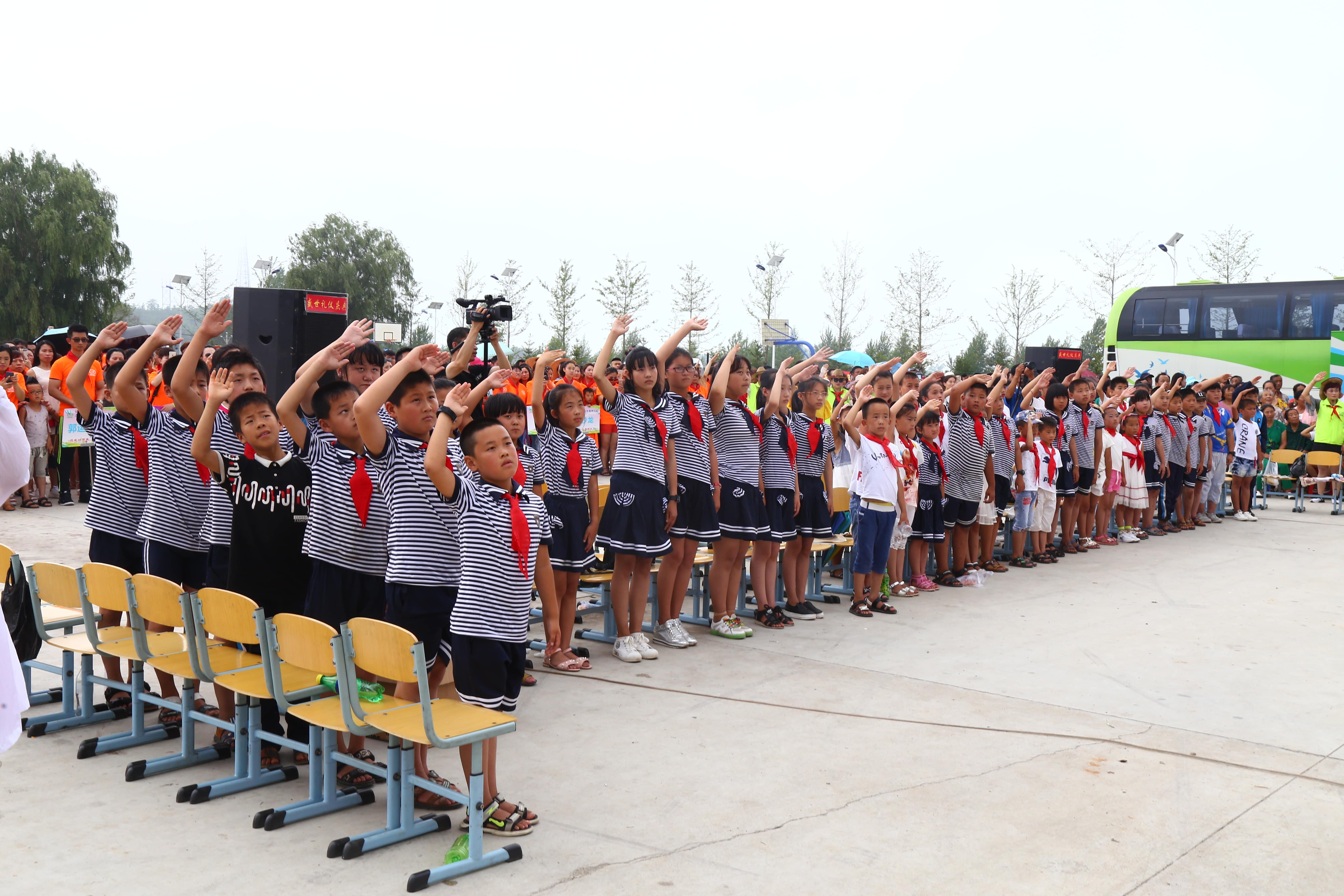 第110所 东港市椅圈镇多宝在线平台（中国）官网张兰小学